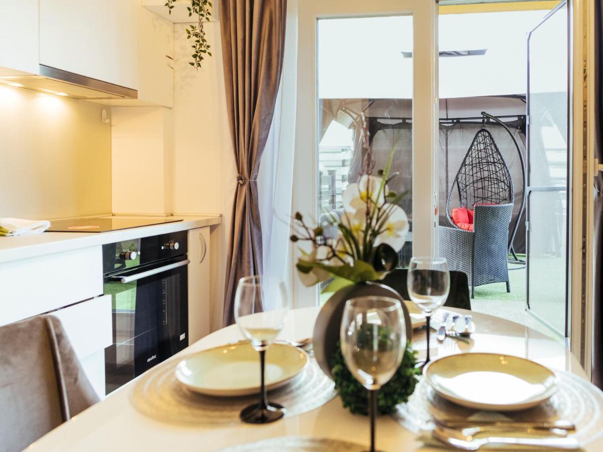 Cozy Special Pallady Apartament With Garden & Courtyard Bükreş Dış mekan fotoğraf
