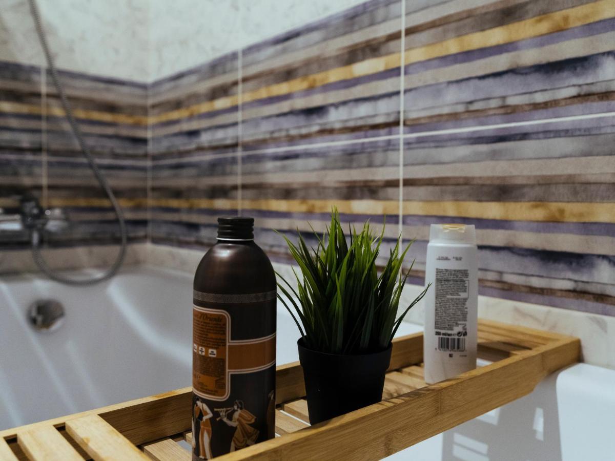 Cozy Special Pallady Apartament With Garden & Courtyard Bükreş Dış mekan fotoğraf