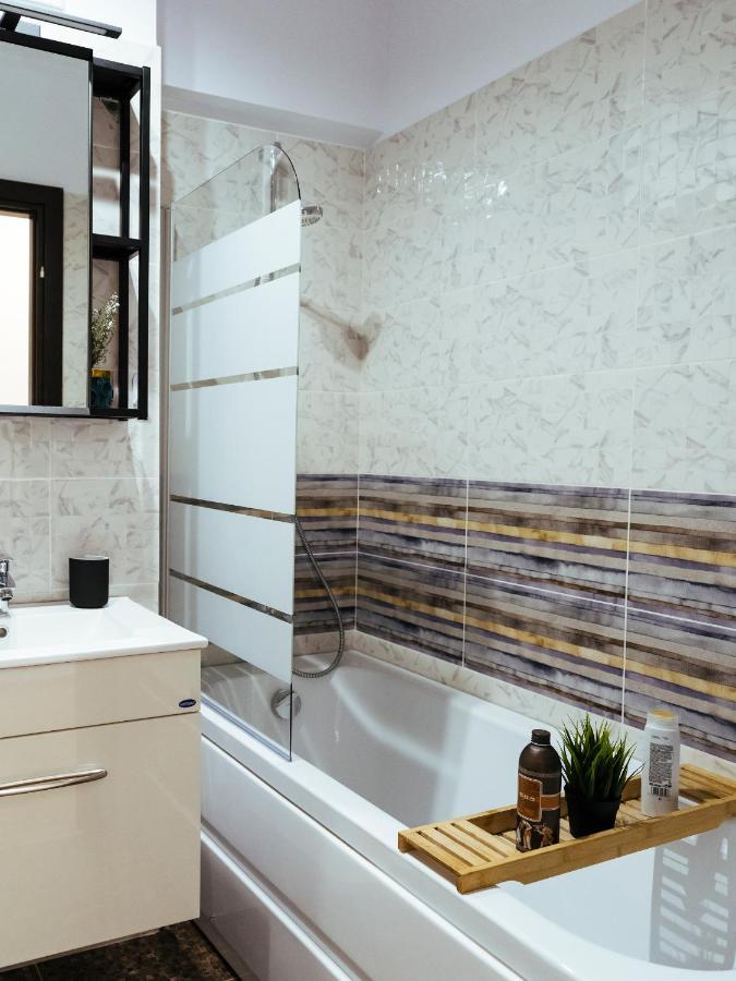 Cozy Special Pallady Apartament With Garden & Courtyard Bükreş Dış mekan fotoğraf