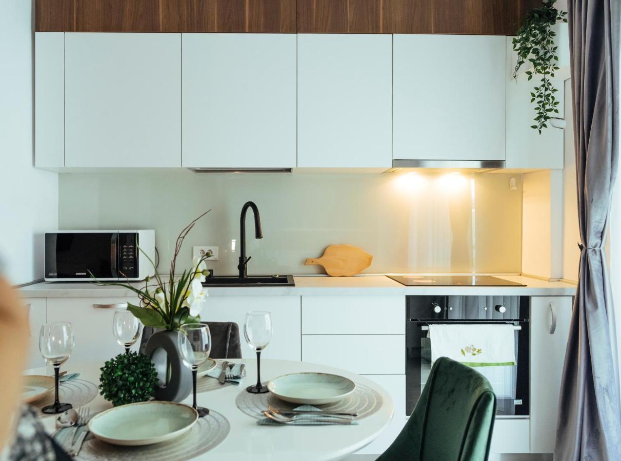 Cozy Special Pallady Apartament With Garden & Courtyard Bükreş Dış mekan fotoğraf