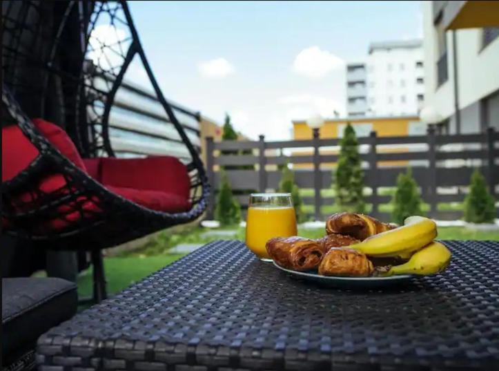 Cozy Special Pallady Apartament With Garden & Courtyard Bükreş Dış mekan fotoğraf
